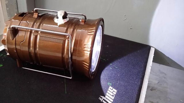 đèn tích điện năng lượng mặt trời giá rẻ