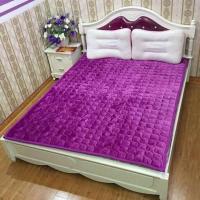 Thảm Trải Giường Về Nhiều