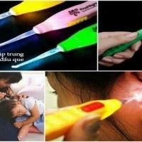 Dụng cụ soi tai có đèn