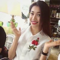 Áo Sơ Mi Thêu Ruy Băng Hoa Hồng Đỏ 