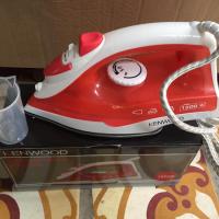 Bàn là hơi nước Kenwood DH-806
