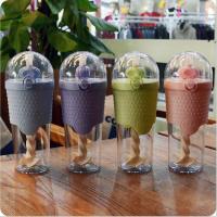 Cốc giữ nhiệt có nắp đậy và ống hút kute
