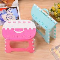 Ghế nhựa xếp mini có quai xách tiện dụng