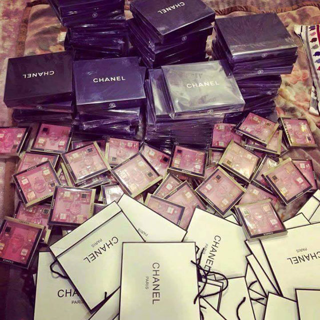 Bán sỉ bộ trang điểm chanel 9 món cao cấp