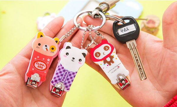 Kềm cắt móng mini dạng móc khóa dễ thương