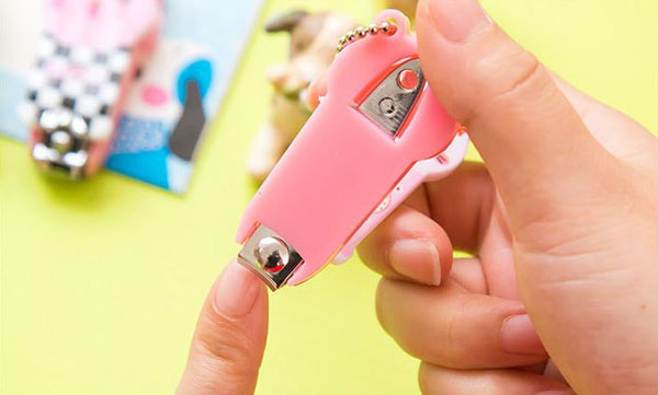 Kềm cắt móng mini dạng móc khóa dễ thương