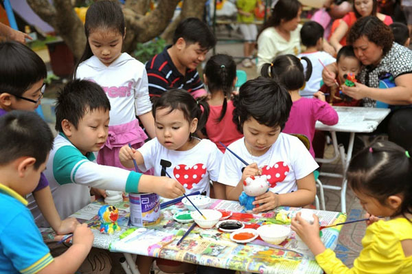Bộ 6 tượng thạch cao cho bé tô màu