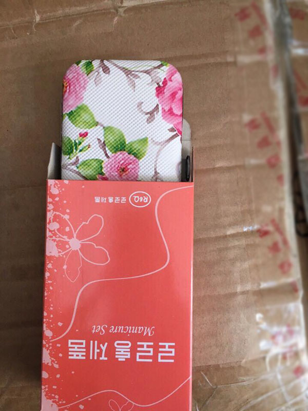 Bộ bấm móng tay 7 món họa tiết hoa cực đẹp