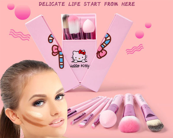 Bộ cọ trang điểm 8 cây Hello Kitty xinh xắn