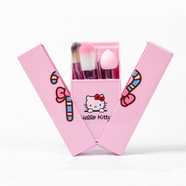 Bộ cọ trang điểm 8 cây Hello Kitty xinh xắn