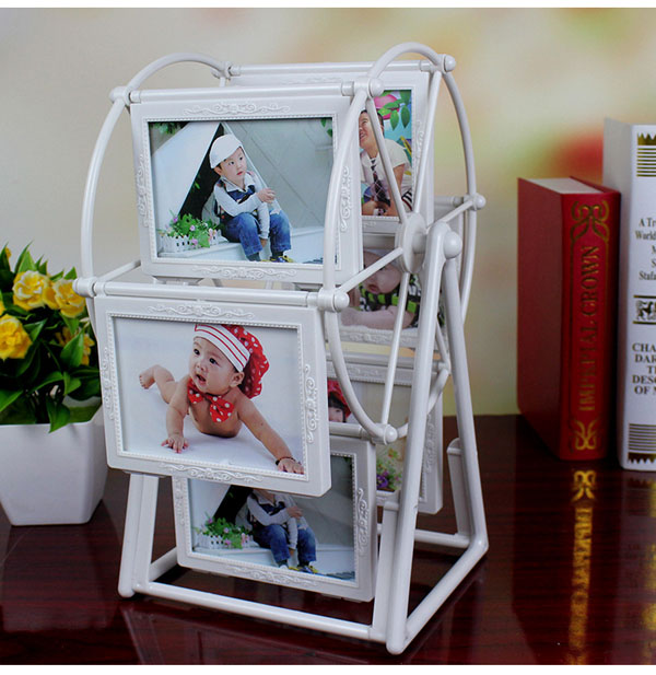 Bộ khung 12 ảnh hình cối xay gió
