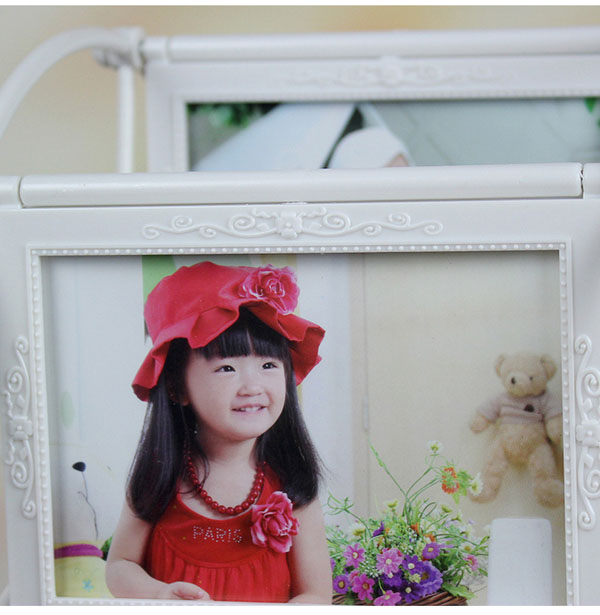 Bộ khung 12 ảnh hình cối xay gió
