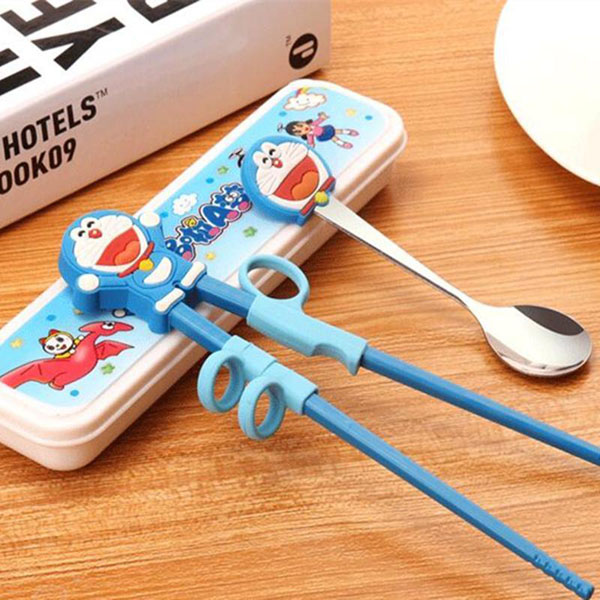 Bộ thìa đũa tập ăn doremon kitty cho bé