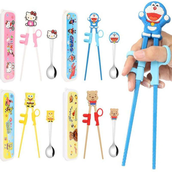 Bộ thìa đũa tập ăn doremon kitty cho bé