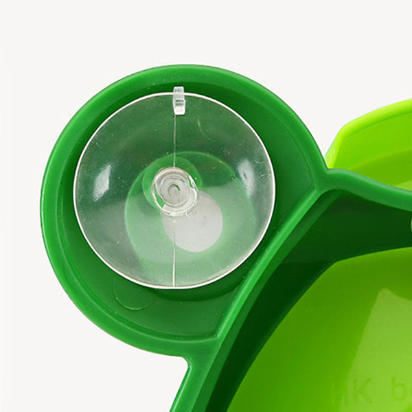 Bán buôn bô tiểu mini gắn tường cho bé trai hình chú ếch