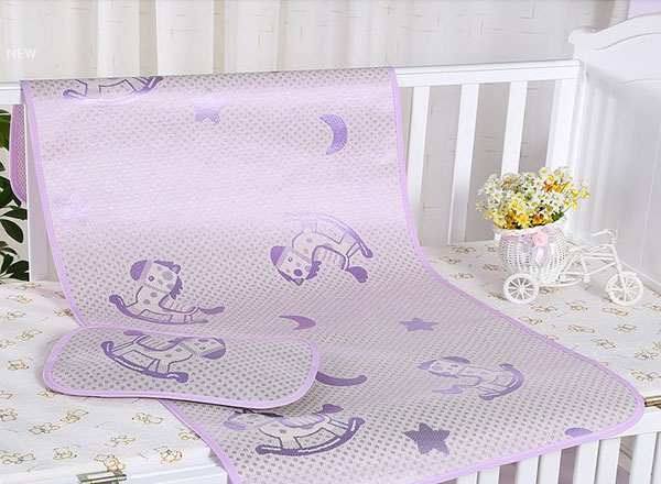 Bán buôn chiếu lụa điều hòa cao cấp kèm gối cho bé