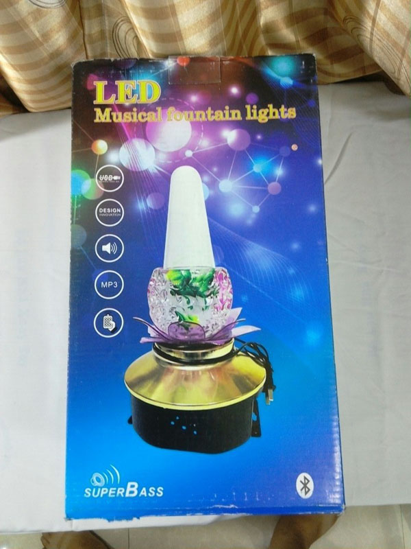 Đèn hoa sen phun nước cảm ứng nhạc