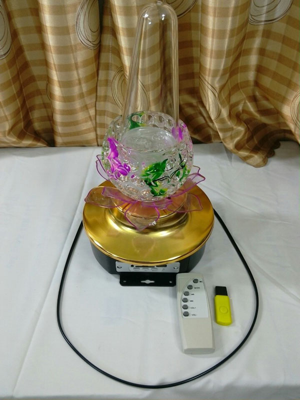 Đèn hoa sen phun nước cảm ứng nhạc