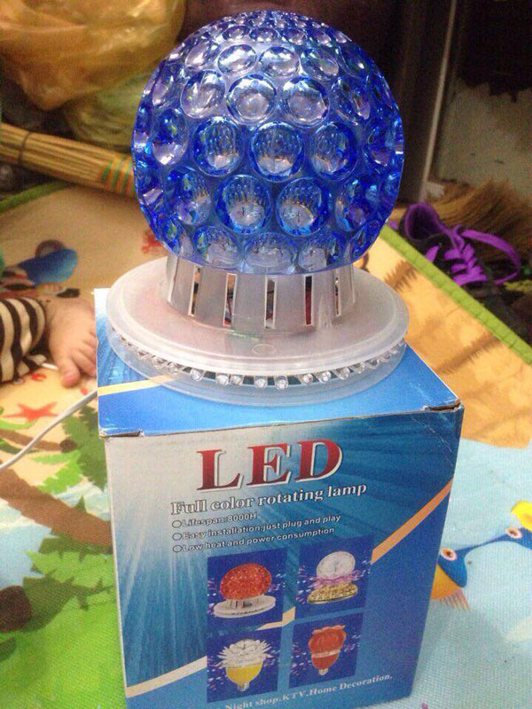 Đèn led trang trí full color rotating lamp