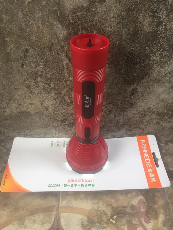 Đèn pin sạc siêu sáng Kennede KN-4151