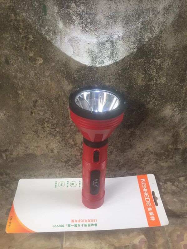 Đèn pin sạc siêu sáng Kennede KN-4151
