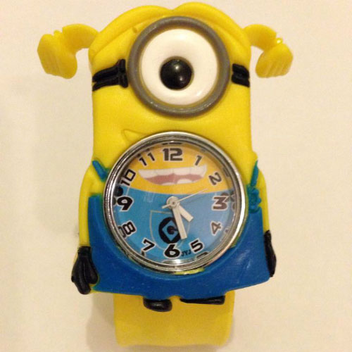 dong-ho-minion-cho-be-3