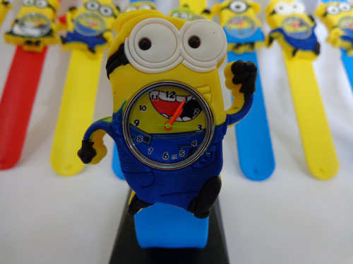 dong-ho-minion-cho-be-6