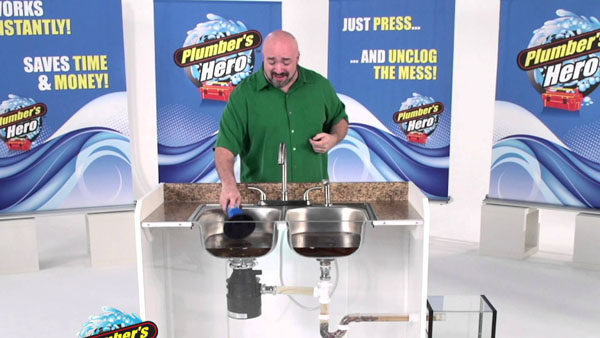 Dụng cụ thông tắc đa năng Plumber Hero