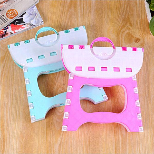 Bán sỉ ghế nhựa xếp mini có quai xách