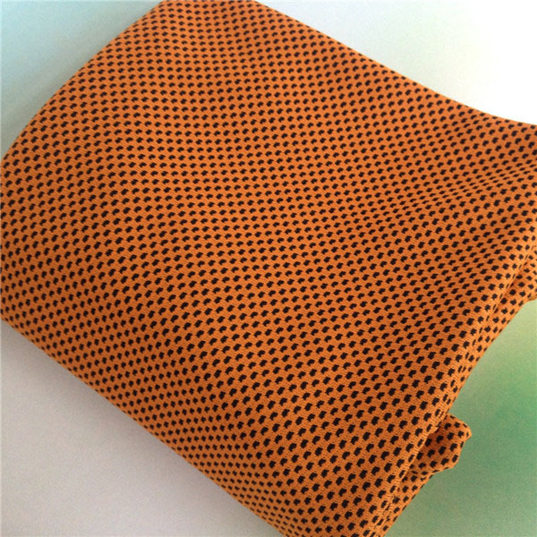 Khăn lạnh Ice Towel làm mát cực nhanh