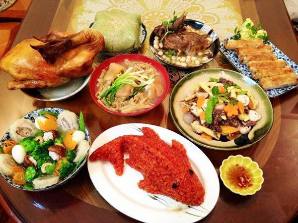 Khuôn làm xôi hình cá chép giá rẻ nhất thị trường