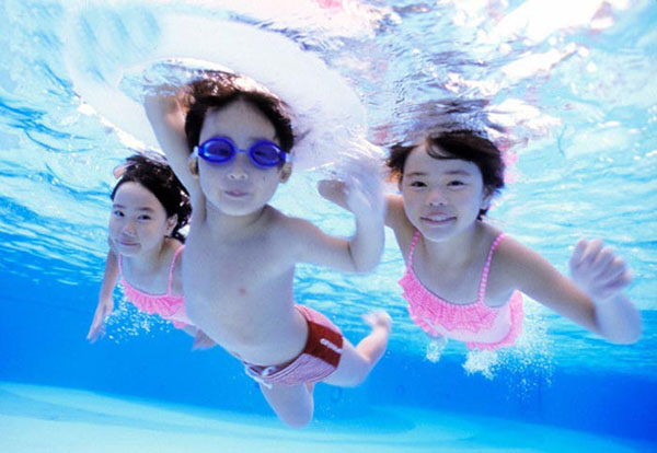 Kính bơi trong suốt Balance F-268 cho bé