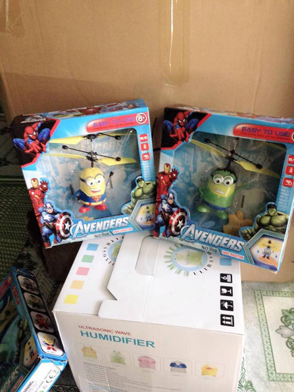 Máy báy điều khiển cảm ứng minion avengers