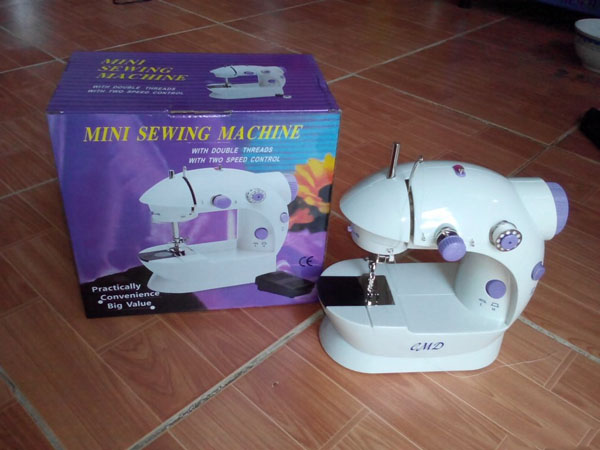 Máy may mini để bàn Mini Sewing Machine CMD