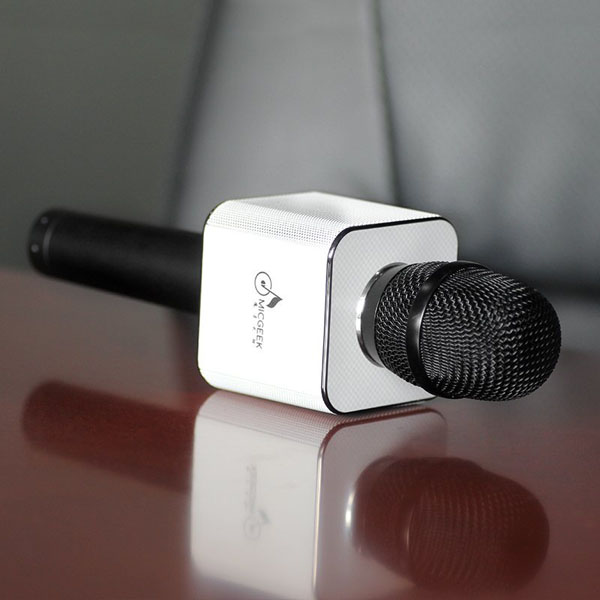 Micro bluetooth tích hợp loa Micgeek Q9