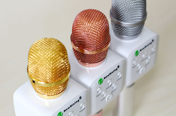 Micro kèm loa karaoke New Rixing K9