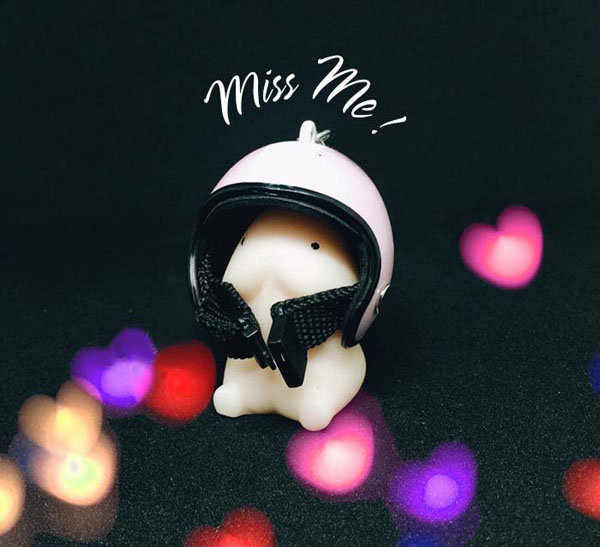 Móc khóa " cu con " đội nón bảo hiểm cực ngầu