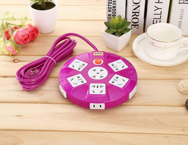 Ổ cắm điện chống giật hình tròn độc đáo