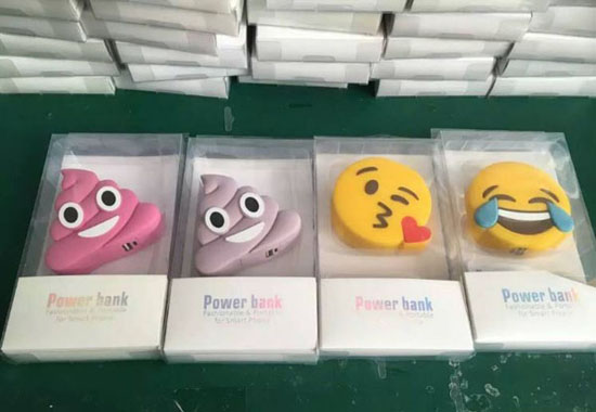 Sạc dự phòng Emoji dễ thương