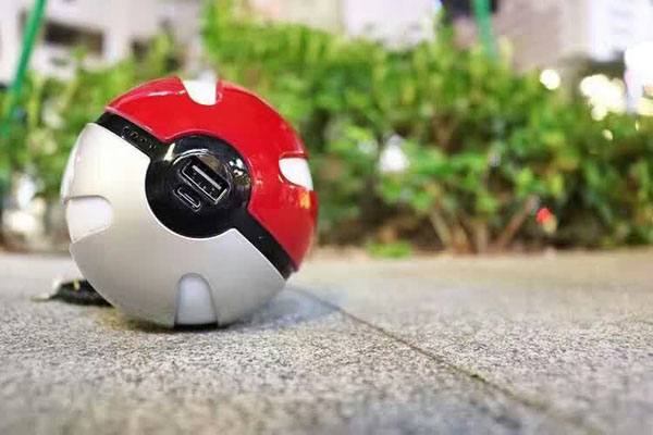 Sạc dự phòng power bank pokemon go 10000 mAh