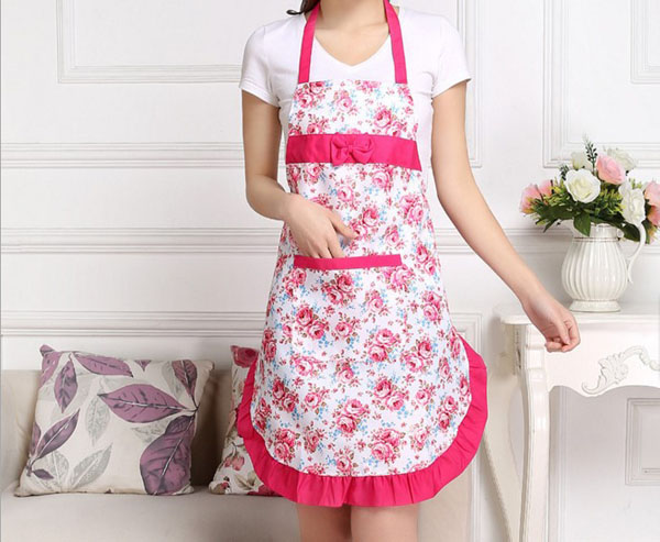 Tạp dề nhà bếp dễ thương