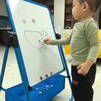 Bảng vẽ 2 mặt cho bé học