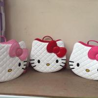 Ba lô hello kitty cho bé gái