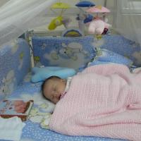 Chăn lưới thoáng mát cho bé